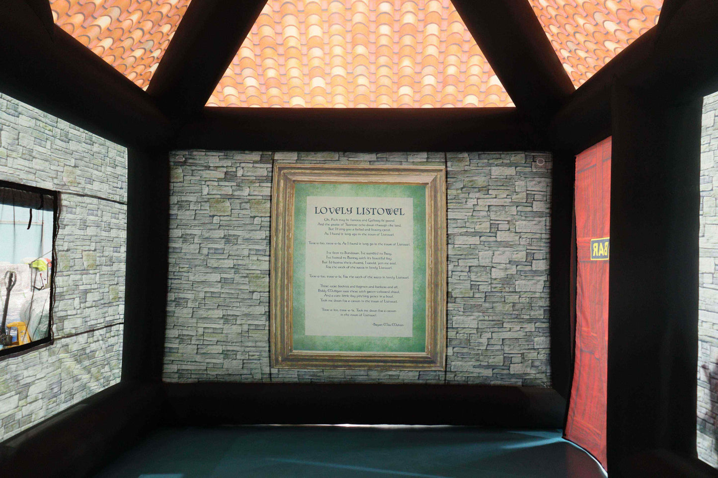 20X13 LARGE INFLATABLE PUB