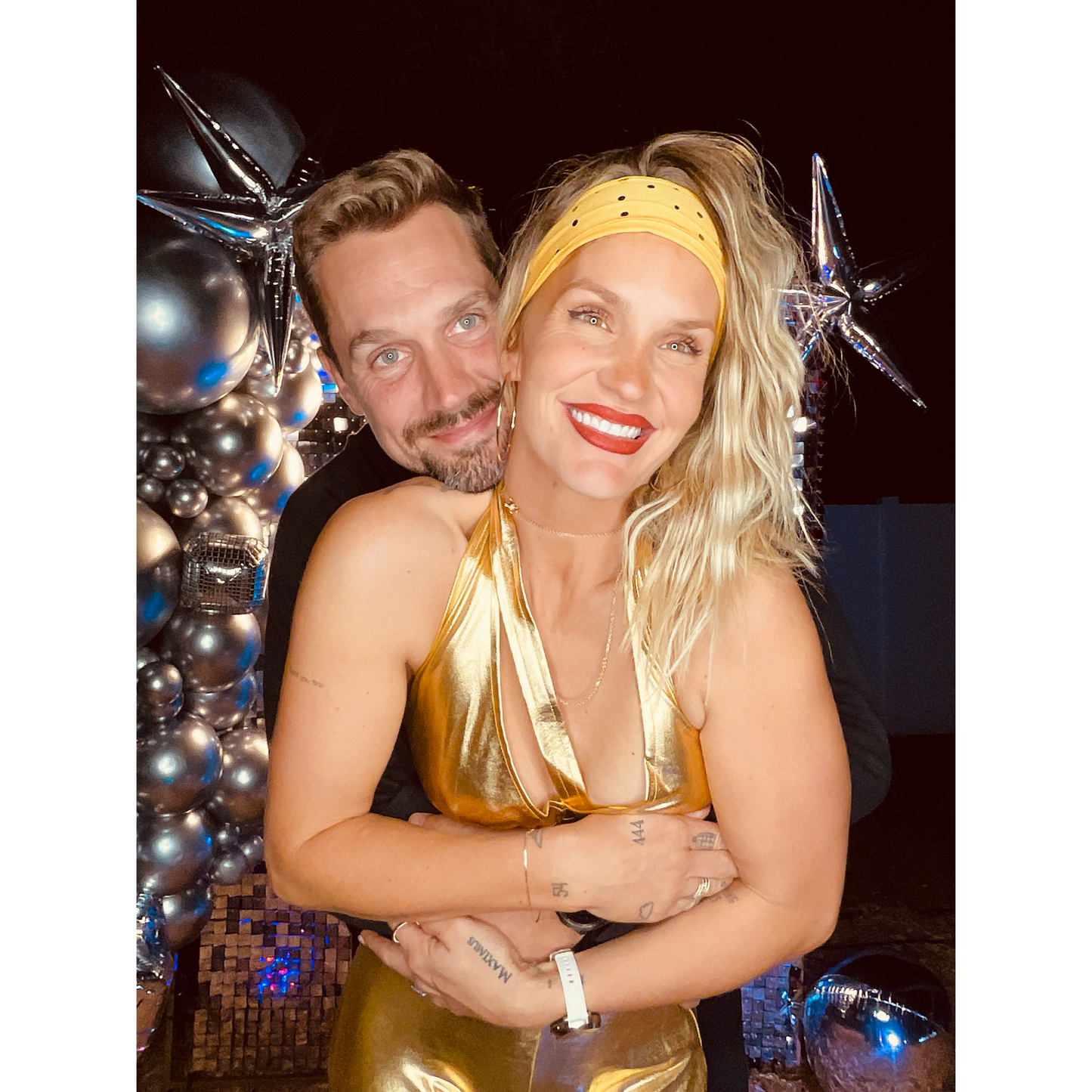 Book IPad stand experience!