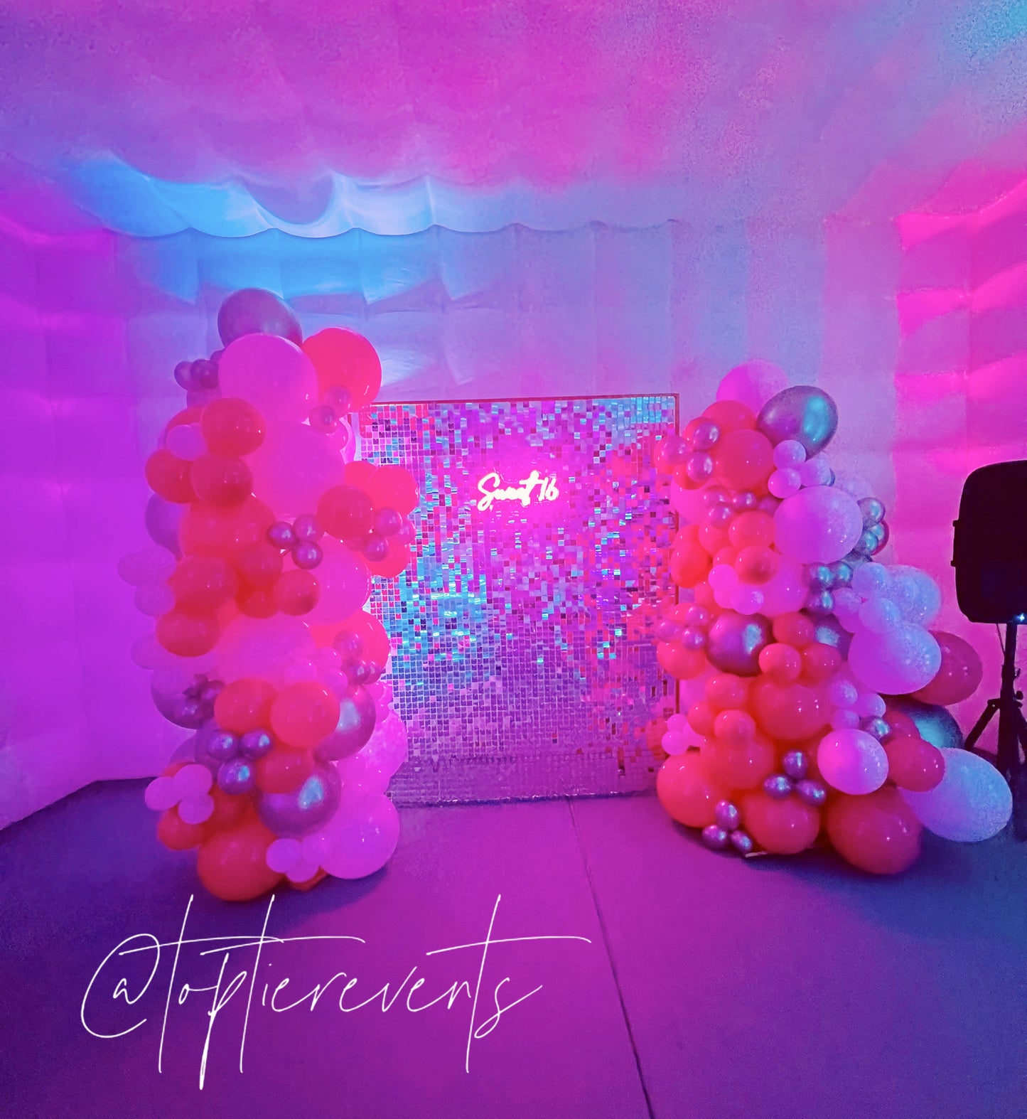 20X20 LED Inflatable Nightclub Rental(We do travel throughout the State of Florida)